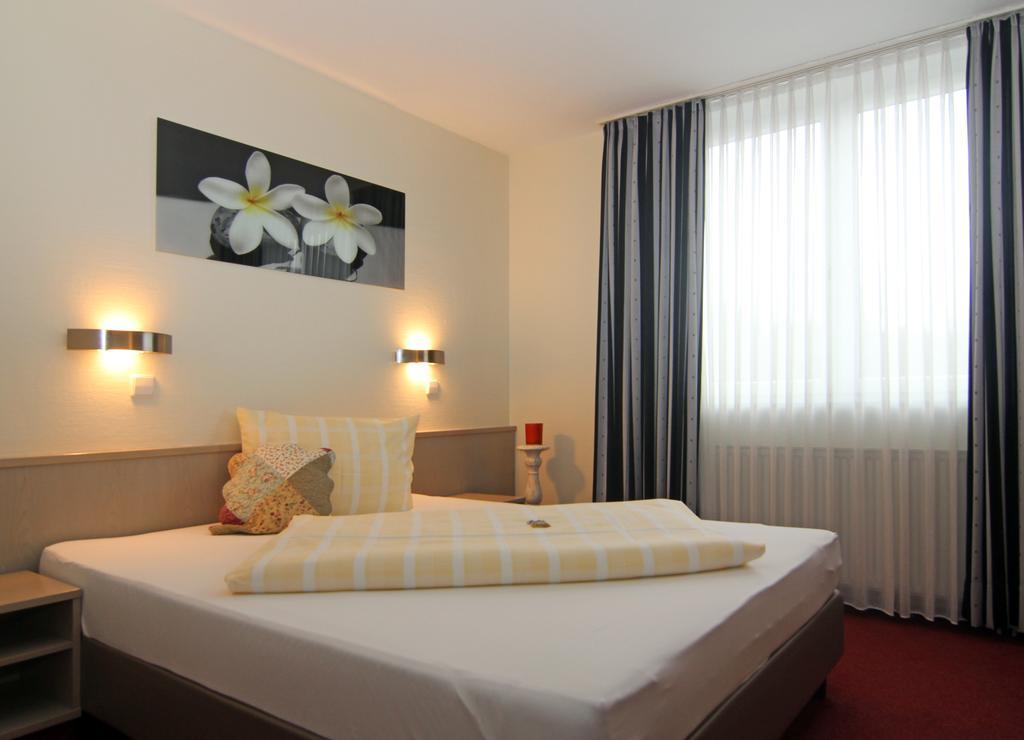 Sporthotel Öhringen Pokój zdjęcie