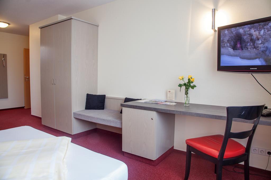 Sporthotel Öhringen Pokój zdjęcie
