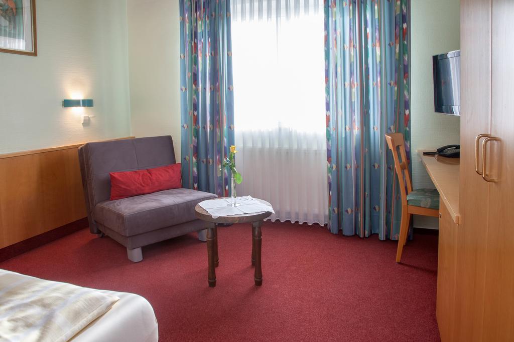Sporthotel Öhringen Zewnętrze zdjęcie